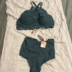 Victoria’s Secret pink bra and panty set.